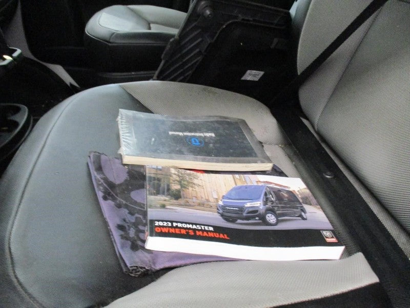 PROMAST15 2023 Owners Manual 1685524