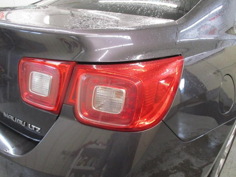Passenger Tail Light VIN 1 4th Digit Limited Ltz Fits 13-16 MALIBU 186