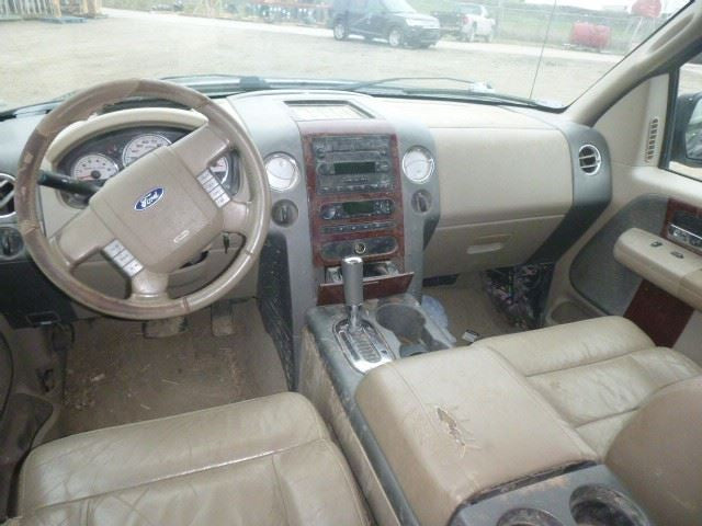 Driver Headlight Bright Background Fits 04-08 FORD F150 PICKUP 1553666