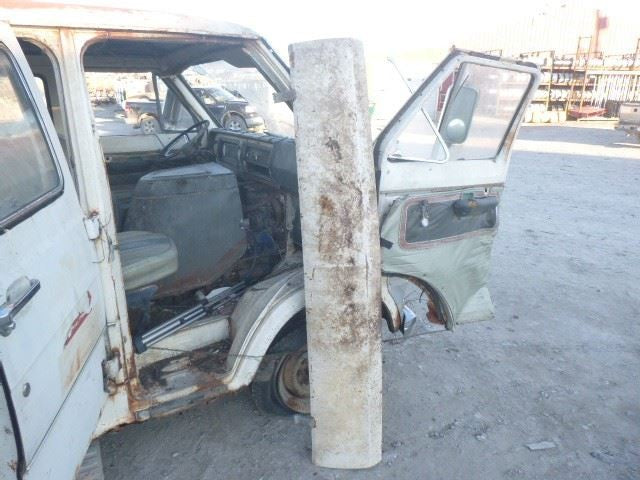E300 1969 Dash/Interior/Seat Switch 1732371