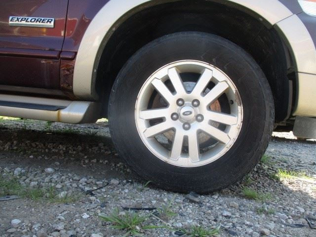 EXPLORER 2006 Front Door Trim Panel 1588132