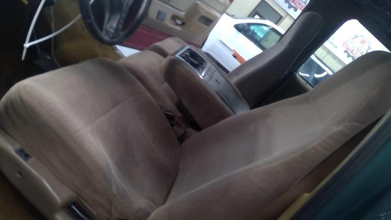 F350 1989 Front Seat 2019598