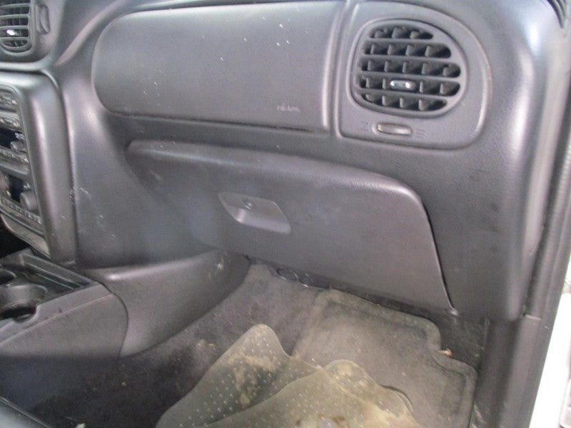 TRAILBLAZ 2008 Glove Box 1924859