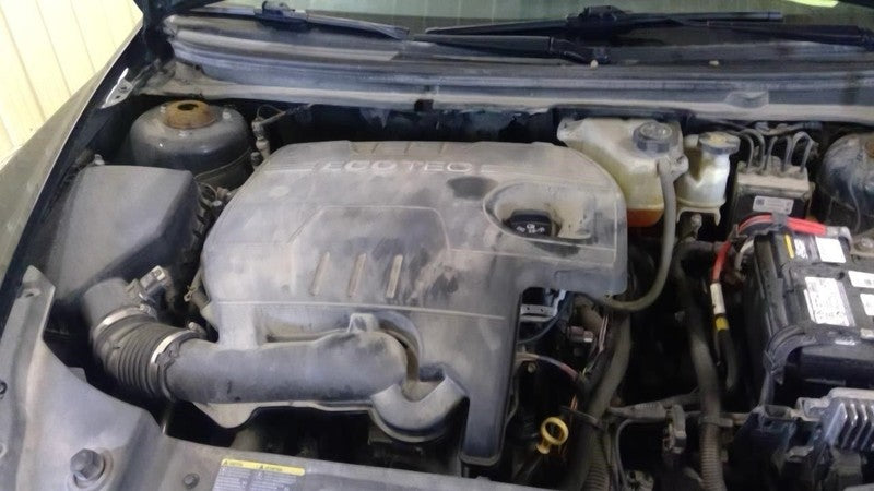 MALIBU 2010 Engine Cover 1858627