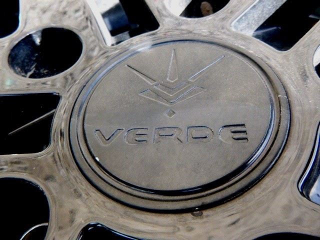 Grille Upper Hse Fits 10-11 RANGE ROVER SPORT 1624938