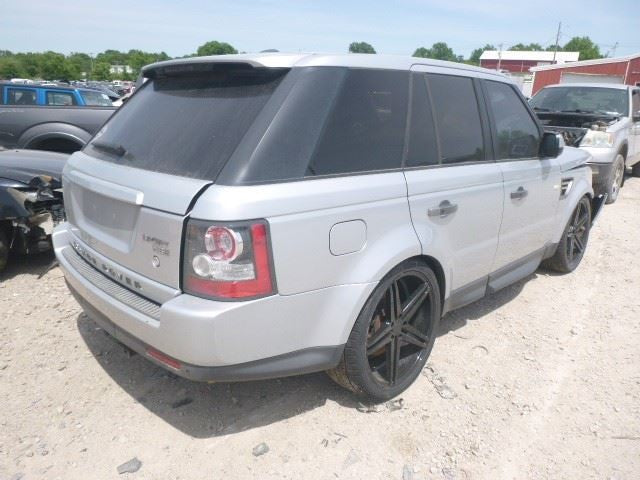 Grille Upper Hse Fits 10-11 RANGE ROVER SPORT 1624938