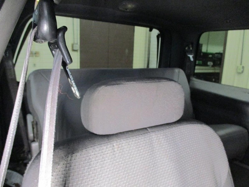 Ford Expedition 2002 Headrest Used 7727