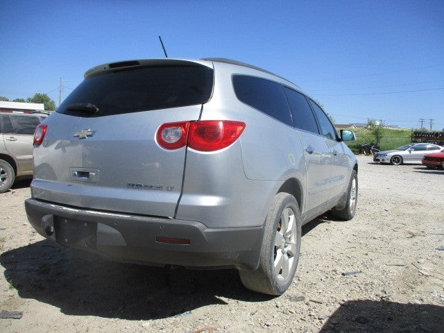 Passenger Corner/Park Light Park Lamp-turn Signal Fits 09-12 TRAVERSE