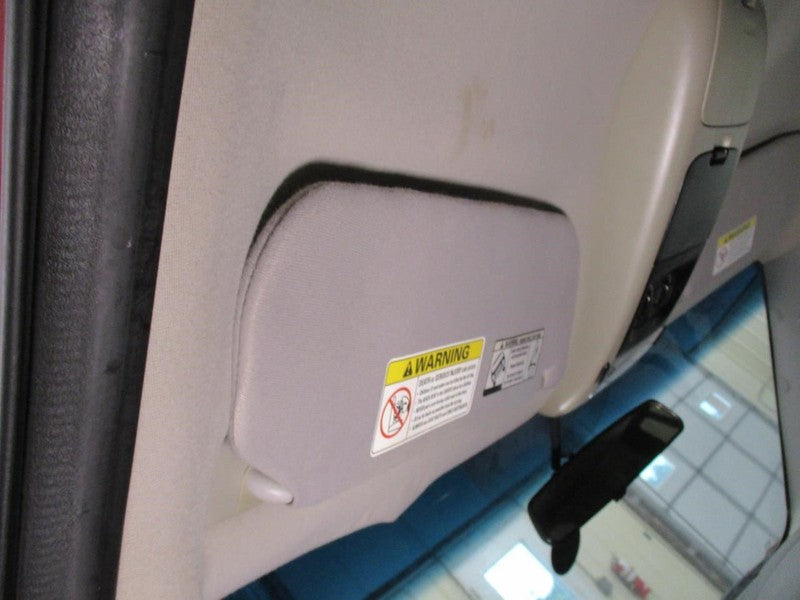 Driver Sun Visor 4 Door With Illumination Fits 01-05 EXPLORER 2018553