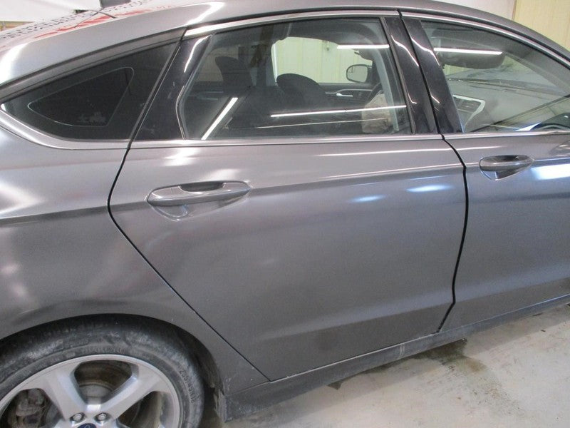 Audio Equipment Radio Receiver AM-FM-CD-MP3 Fits 13-15 FUSION 1721881
