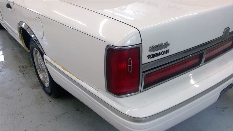 Power Steering Pump Fits 91-98 LINCOLN & TOWN CAR 1668836