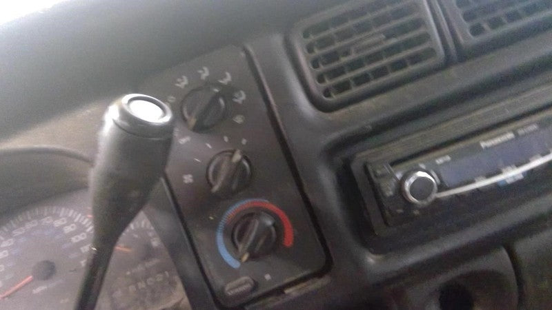 Temperature Control With AC Fits 00-02 DODGE 2500 PICKUP 2017397