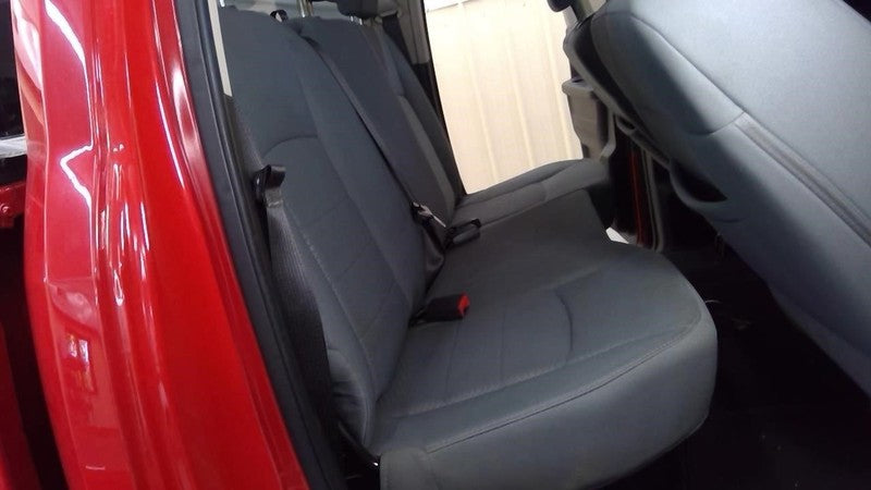 RAM1500 2013 Seat Rear 1920613