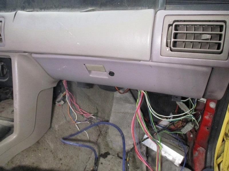 MUSTANG 1991 Glove Box 1880624