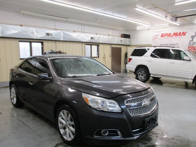 MALIBU 2013 Engine Cover 1865473
