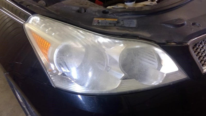 Passenger Right Headlight Without Projector Beam Fits 09-12 TRAVERSE 1