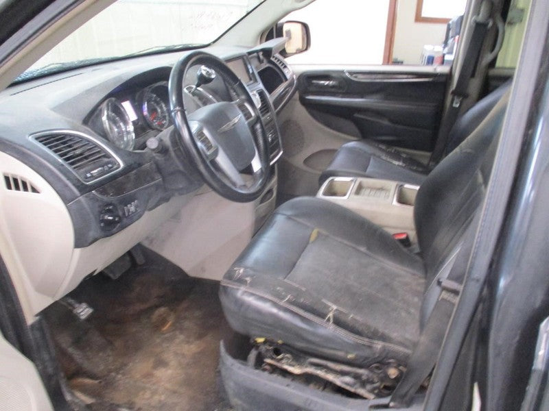 TOWN COUN 2012 Door Trim Panel Rear 2069238