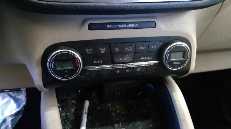 Temperature Control Front With Dual Zone Fits 20-22 ESCAPE 1734990