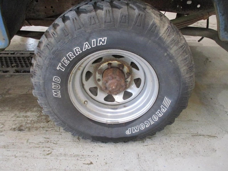 F250 1982 Wheel 2022304