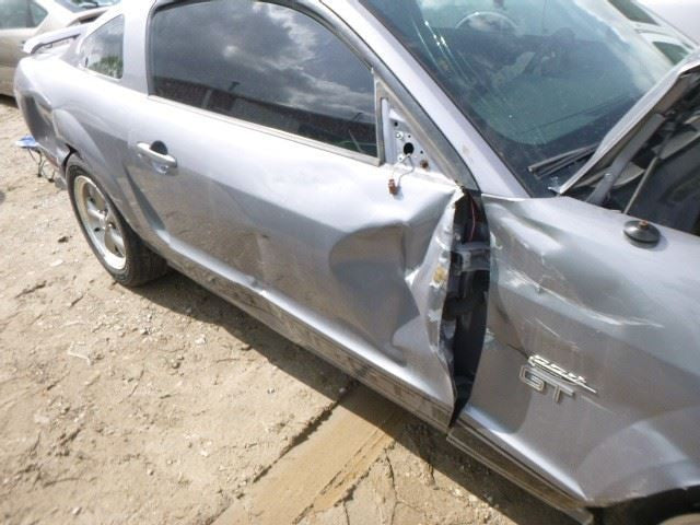 Steering Column Floor Shift Fits 05-09 MUSTANG 1205915