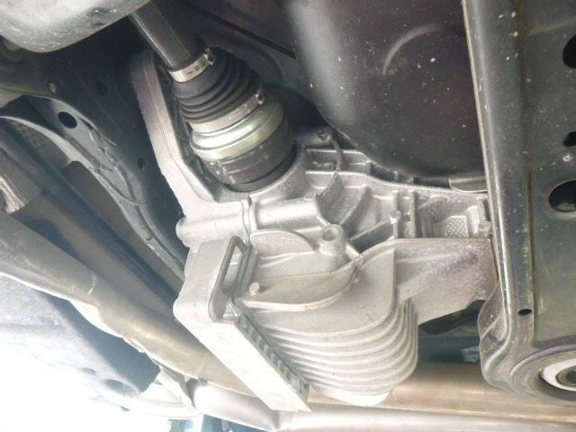 MACAN 2021 Carrier 1510985