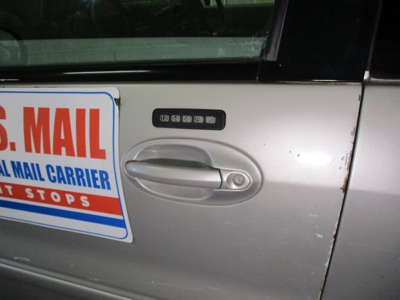 Driver Door Handle Exterior Door Front Painted Fits 99-03 WINDSTAR 199