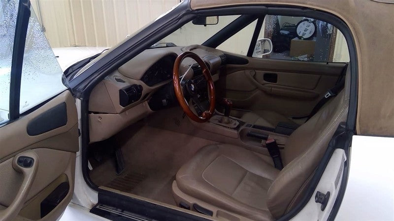 Z3 1997 Glove Box 1705154