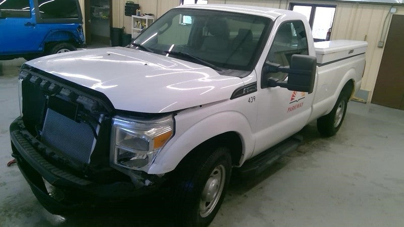 F250SD 2012 Center Cap Wheel 1739097
