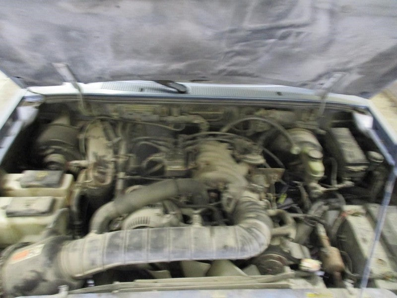 (LOCAL PICKUP ONLY) RANGER 1997 Front Knee 1725089