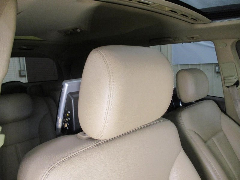 Mercedes-Benz GL450 2009 Headrest Used 3304