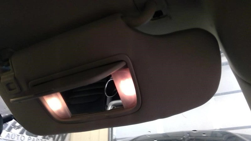 Passenger Sun Visor Illuminated Without Sunroof Fits 15-16 FUSION 2029