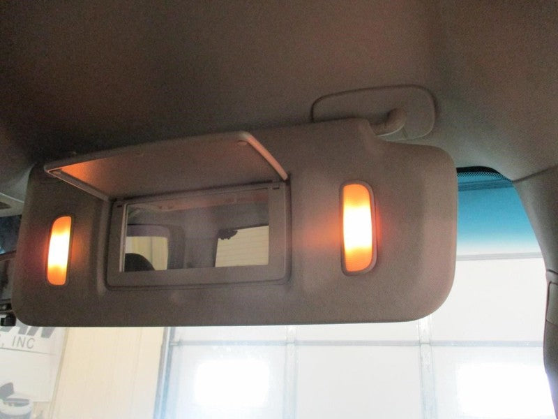 Passenger Right Sun Visor Illuminated Fits 07-14 ESCALADE 1898415