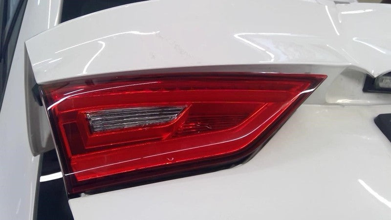 Driver Tail Light Convertible Lid Mounted LED Fits 15-16 AUDI A3 19398