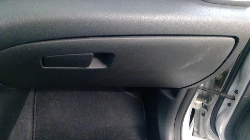 TUCSON 2016 Glove Box 1745561