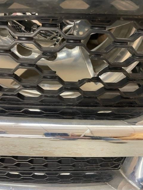Grille Chrome Surround Black Inserts Fits 09-12 DODGE 1500 PICKUP 1214