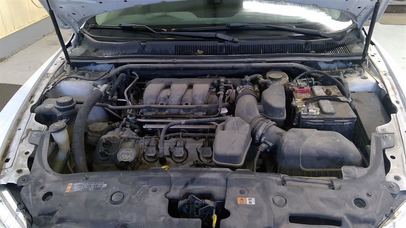 Driver Left Headlight Limited Halogen Fits 15-19 TAURUS 1660922