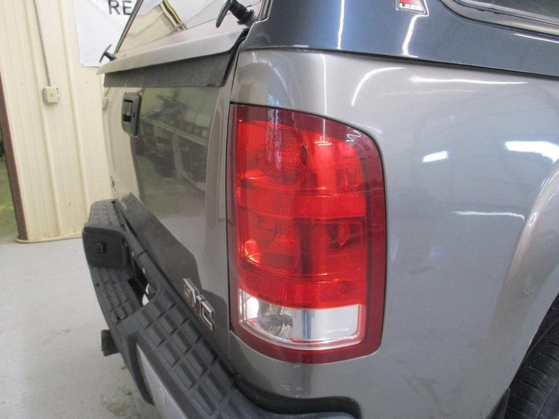 Passenger Tail Light Pickup With Box Fits 07-14 SIERRA 2500 PICKUP 170