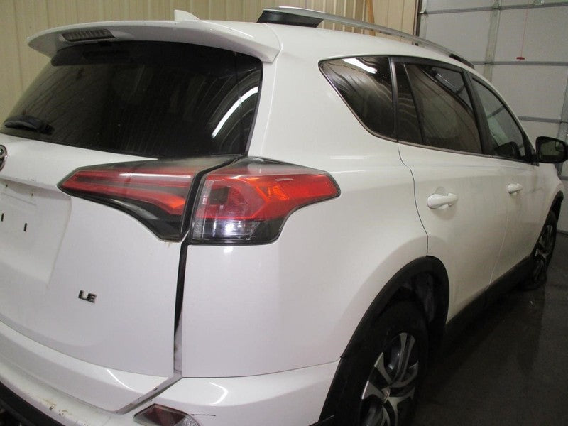 Passenger Tail Light Quarter Panel Mounted Without LED Fits 16-18 RAV4