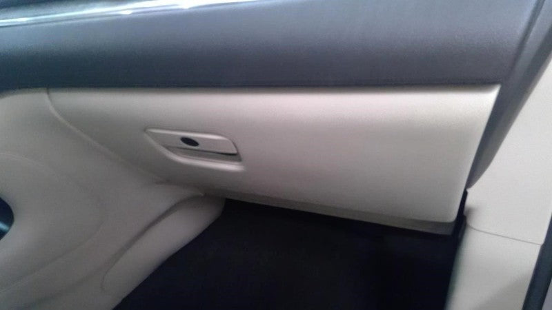 MKC 2019 Glove Box 1934274