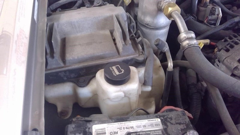 Coolant Reservoir Fits 95-05 BLAZER S10/JIMMY S15 1909872