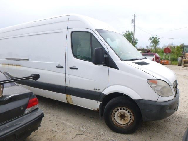 Steering Gear/Rack ID 9064600400 Fits 10-18 MERCEDES SPRINTER 2500 190