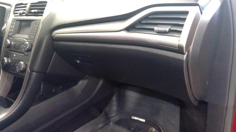 FUSION 2017 Glove Box 1740657