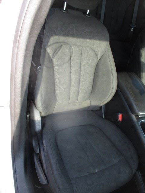 Passenger Front Seat Bucket Sedan Manual Cloth Fits 15-17 200 1600169