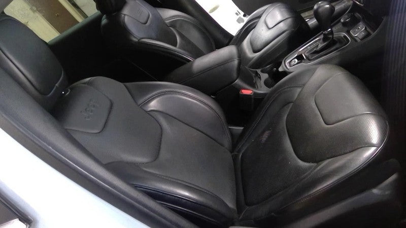 Passenger Front Seat Electric Leather With Memory Fits 15-22 CHEROKEE