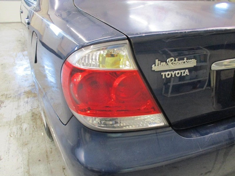 Driver Left Tail Light Le Chrome Trim Fits 05-06 CAMRY 2035125