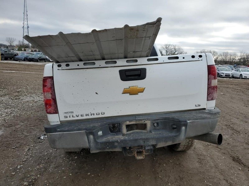 Chevrolet Silverado 2500 2013 Headrest Used 3803