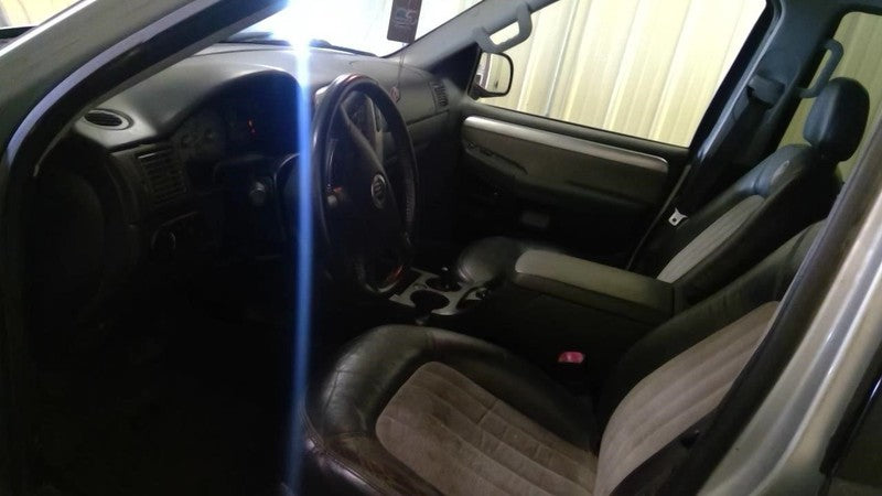 MOUNTNEER 2005 Seat Rear 2027416