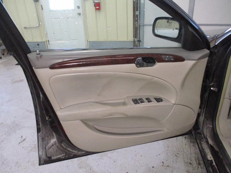 LUCERNE 2009 Front Door Trim Panel 2035685