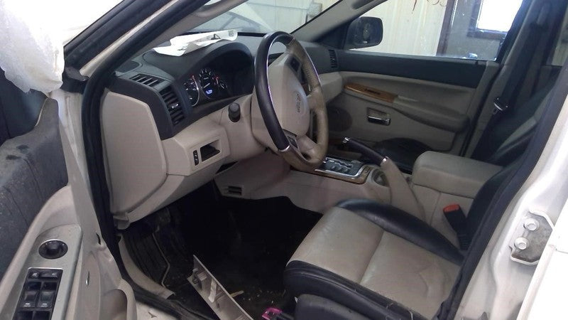 AC Compressor Fits 05-10 GRAND CHEROKEE 1745344