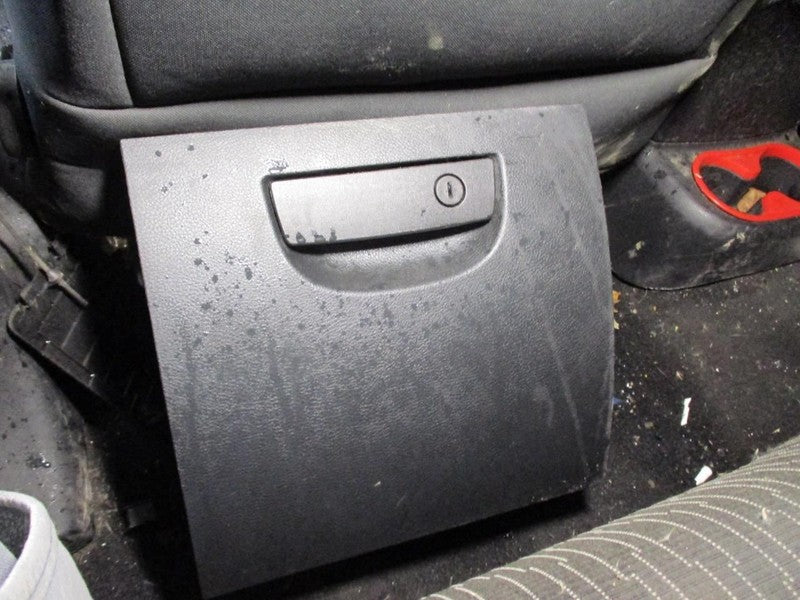 WRANGLER 2011 Glove Box 1740319